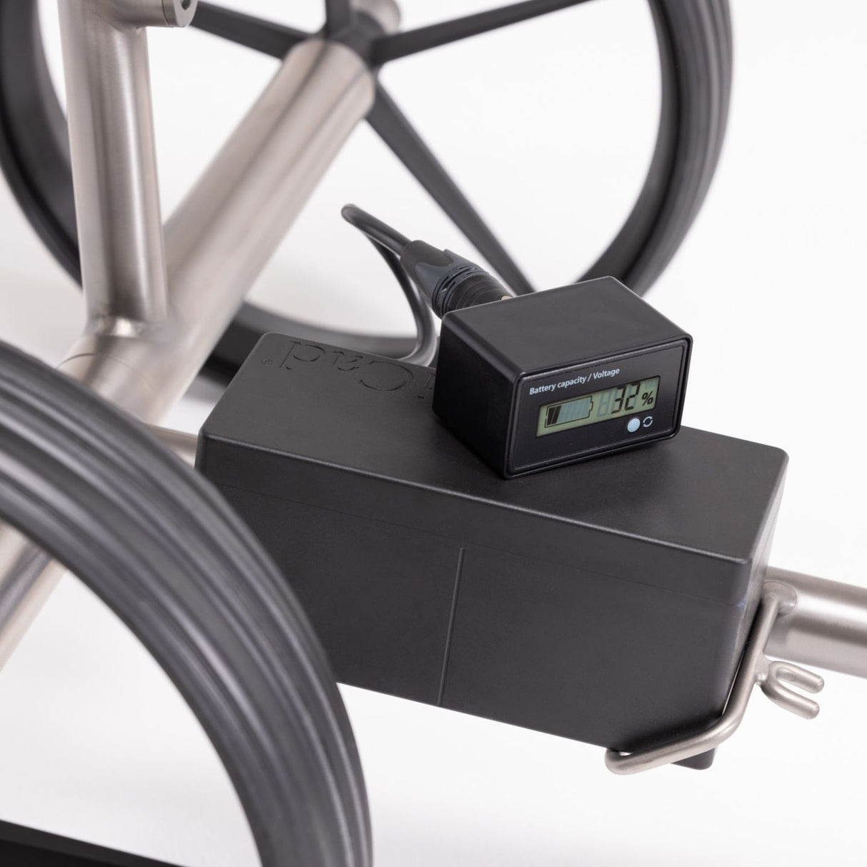 TiCad Battery Checker for 4-pin TiCad batteries