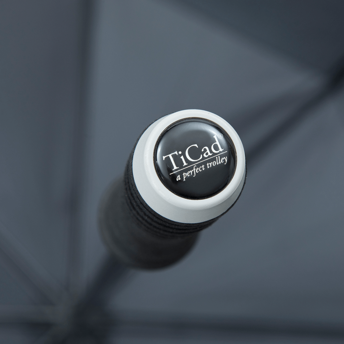 Parapluie de golf TiCad WINDBUSTER